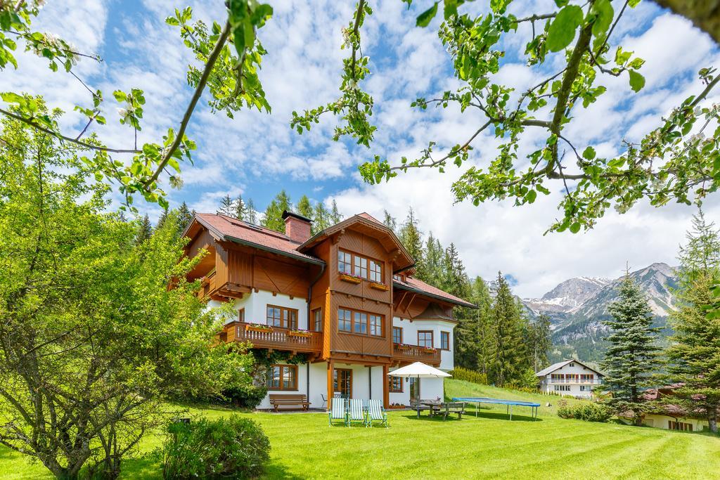 Landhaus Birgbichler - Apartments Mit Bergblick Inklusive Sommercard Ramsau am Dachstein Exterior photo